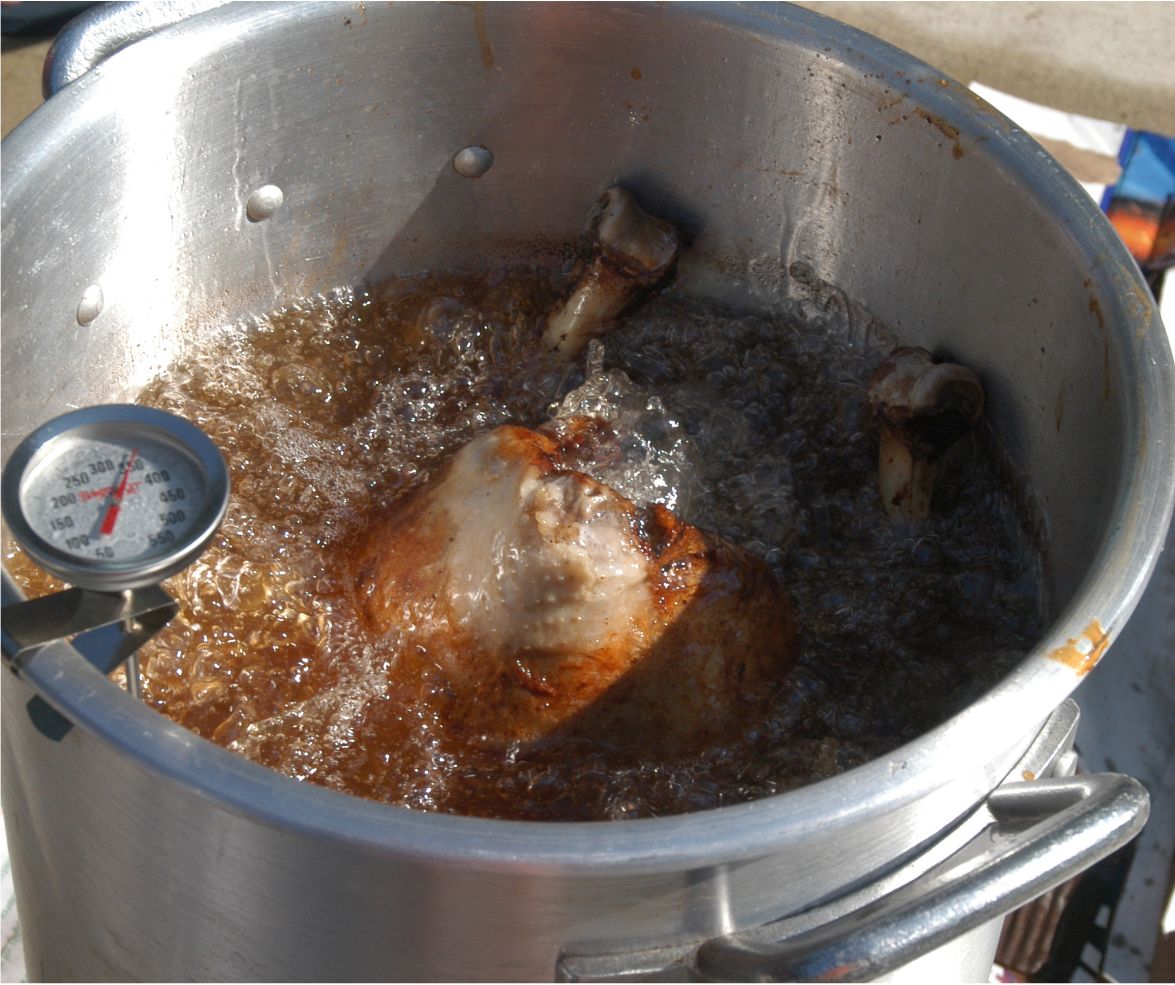 deep-frying-a-turkey